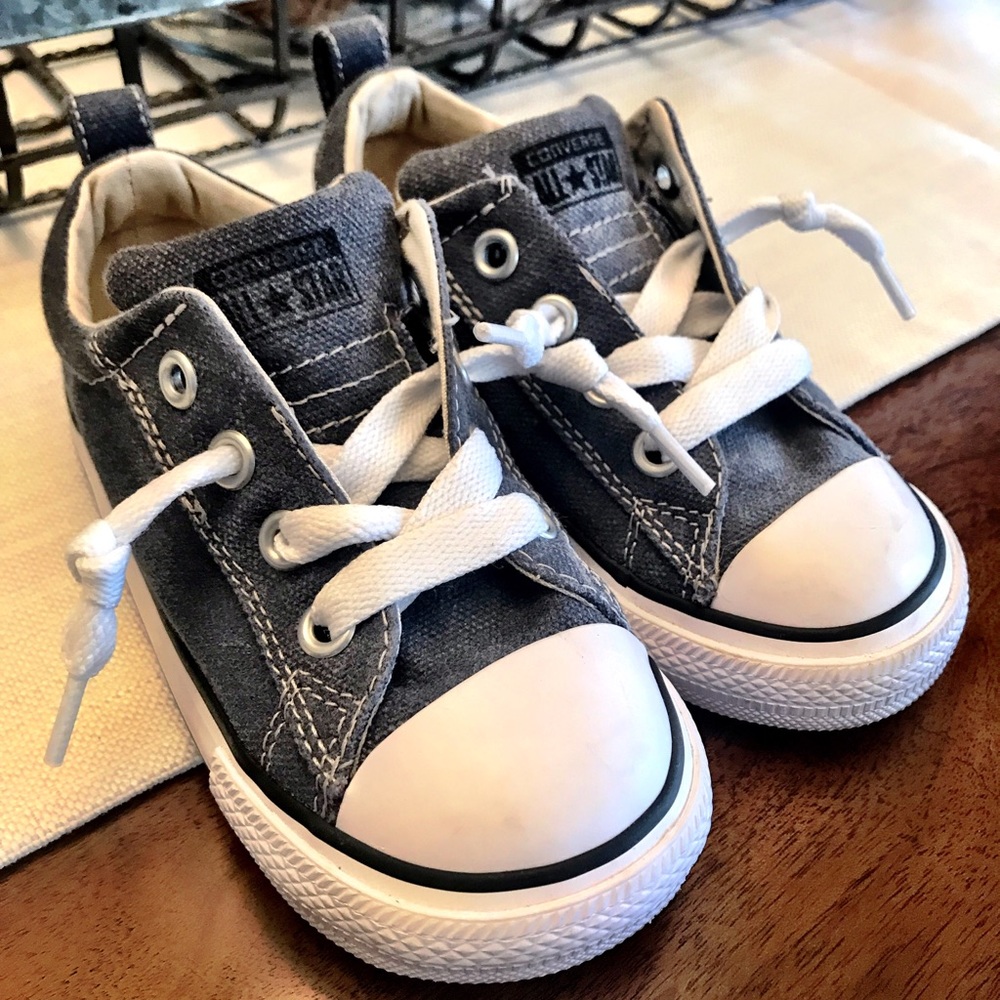 Toddler Converse Size 9